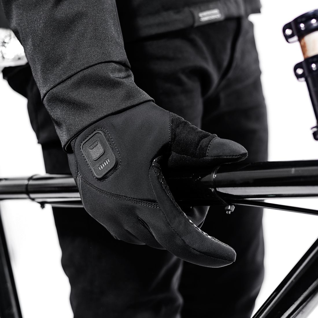 E-GLOVE 4 - Heated cycling gloves